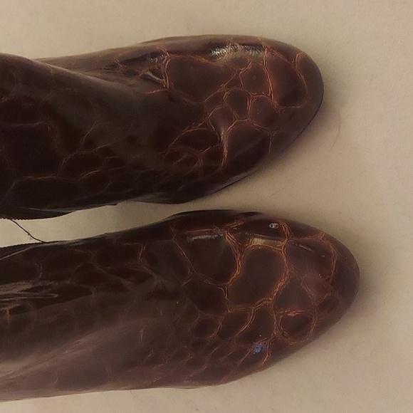 MARTINEZ VALERO Brown Crocodile Print Heeled Ankle Booties - Picture 2 of 10